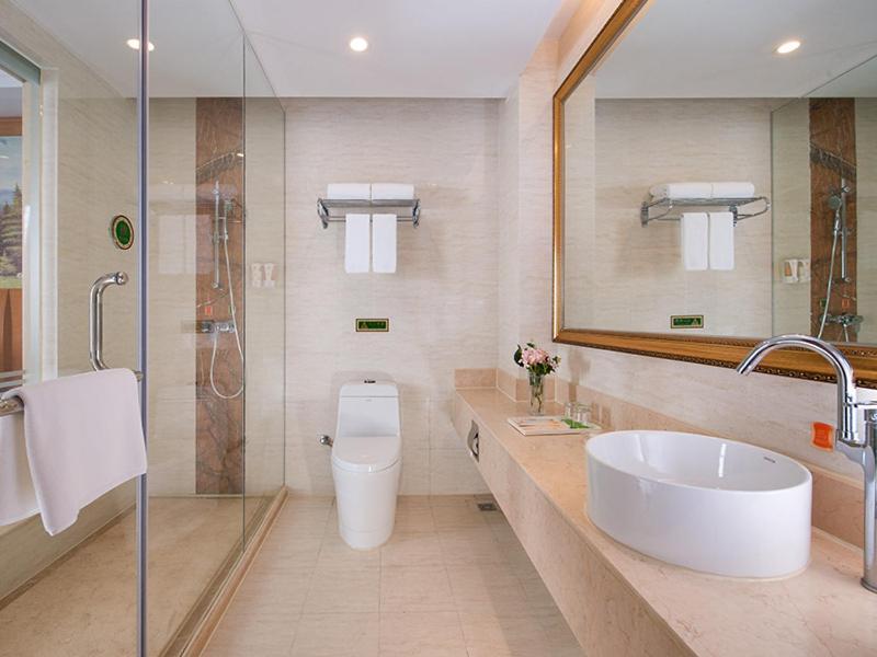 Vienna Hotel Guangdong Zhongshan Nanlang ภายนอก รูปภาพ